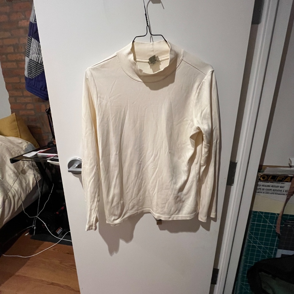 LL Bean Cream 100% Supima Cotton mock neck turtle neck long sleeve shirt Small